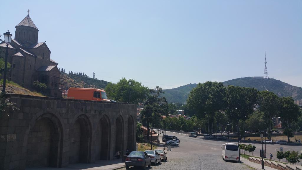 Hotel Feri Tbiliszi Kültér fotó