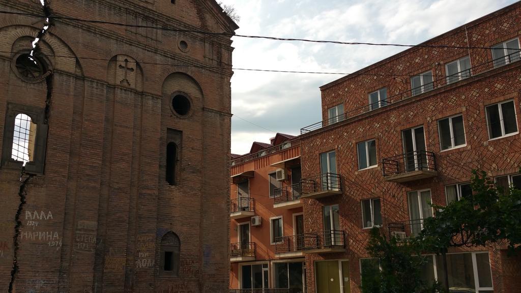 Hotel Feri Tbiliszi Kültér fotó